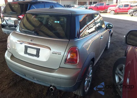 2010 Mini Cooper from USA, damaged, VIN WMWMF3C52ATZ26549